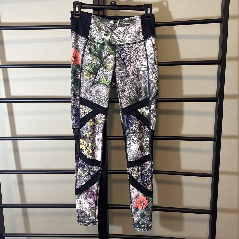 Athletic Pants Calia By Carrie Underwood Size S Stretch Floral Limited Edition